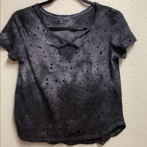 Cut out shirt - Picture 1 of 2